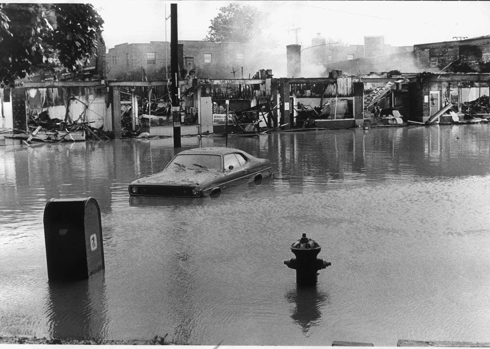 1972: Category 1 Hurricane wreaks havoc